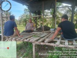 Bhabinkamtibmas Polsek Silangkitang Sambangi Warga Binanga Dua, Tekankan Waspada Kejahatan hingga Bahaya Judi Online