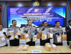 Sabu & Ekstasi Senilai Rp 31 Miliar Disita, Polda Riau Gulung Kurir Jaringan Malaysia!