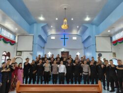 Laksanakan Perintah Kapolres, Kapolsek Panipahan Laksanakan Cooling System Di Gereja Hkbp Pasca Aksi Demostrasi, Situasi Kamtibmas Tetap Kondusif 