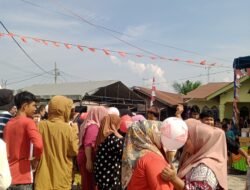 EMAK -EMAK WARGA DESA BAGAN KUALA LAGI LOMBA JOGET BALON MEMERIAHKAN HUT KEMERDEKAAN RI KE 81 TAHUNNYA 