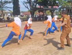 DALAM RANGKA MEMERIAHKAN HUT/KRI   YANG KE 81 TAHUNNYA SMPN 4 SINAKASIH ADAKAN BERBAGAI PERLOMBAAN 