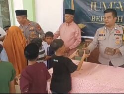 Polsek Rantau Kopar Gelar Jumat Berkah Kepada Jamaah Masjid An-Nur Rantau Kopar